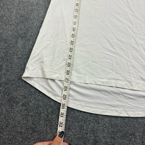 LULULEMON Women’s White Short Sleeved T-Shirt hi-low hem size: Large - Picture 5 of 9